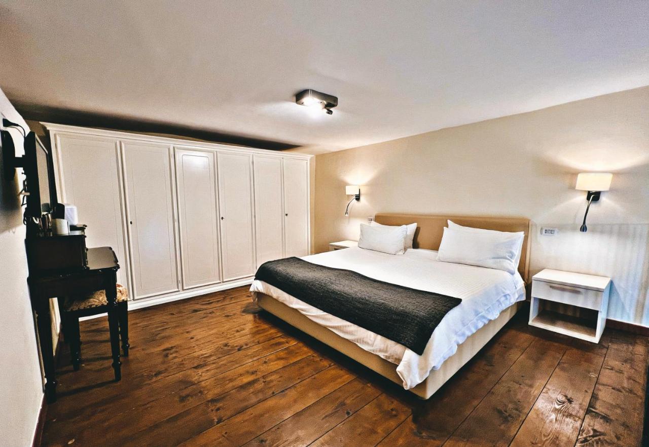 Daybreak Bed & Breakfast